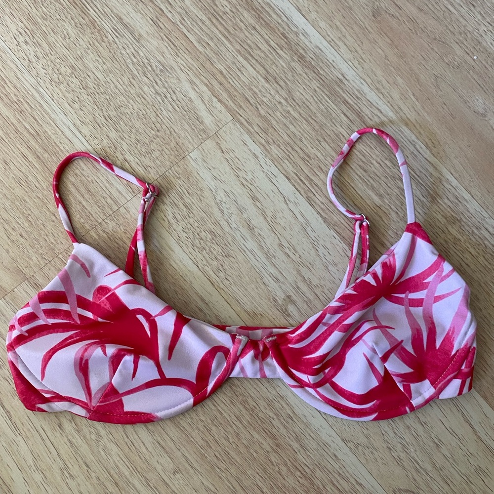 Mikoh underwire swim top